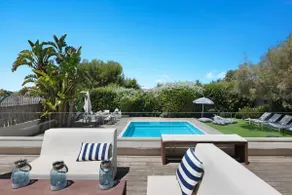 Spektakulær luksuriøs minimalistisk villa med privat pool underholdningsområder - Image 2