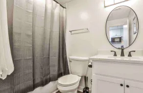Lovely 1 - bedroom condo in downtown Athens 308 - Image 4