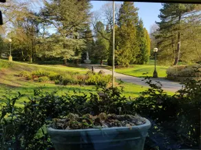 Peak District - Howard Park lodge. Hot tub. - Image 5