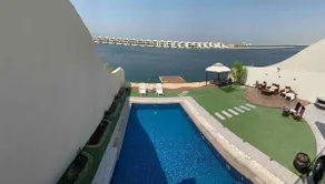 Luxury Sea Front Villa Durrat Al Bahrain with Pool - Image 5