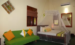 Majestic Beach Retreat - Image 4