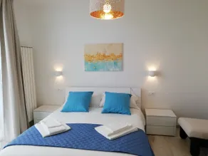 MamaDeGy, 6 bed, parking space, Sorrento Coast - Image 2