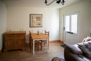 Charming terraced cottage close to Alton Towers - Image 3