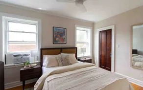 Evanston 2BR 2Bth 1 Blk to Beach - Image 4