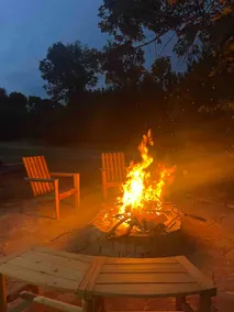 The Cabin at Firefly Cove 3 miles from TIEC - Image 2