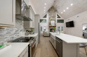 The Modern Luxurious Mystic Love Cabin - Image 3
