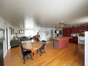 Large Apartment with great view - Image 3