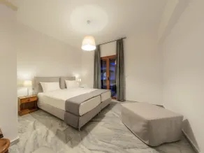 Two-Bedroom Apartment with Balcony - Image 4