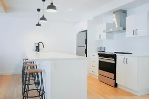 Apartment in downtown Quebec city (Parking) #1 - Image 3