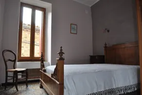 A charming village house - Image 2