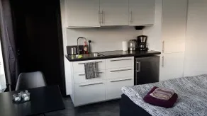 Guest house with lake view in Kaxholmen - Image 3