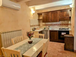 AURA Garbino apartment in the historic center - Image 3