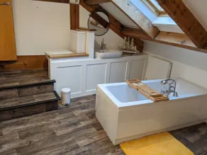 Country penthouse apartment with private terrace - Image 5