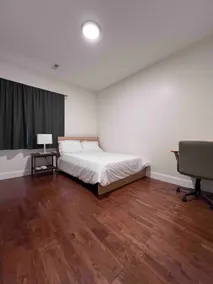 Spacious 2BR near the MET venue - Image 2