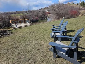 The Last Acre · Riverfront Near Glacier · Sleeps 8 - Image 5