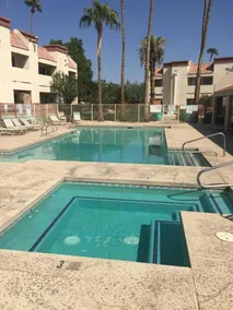 25 minutes from State Farm Stadium. Sleeps 4 - Image 2