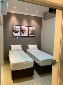 Entire ground floor apartment for 4 people with garage - Image 4