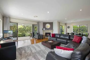 Peppertree Lodge Hunter Valley - Image 2