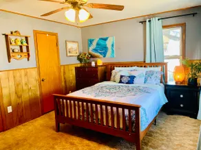 Entire residential home near DFW, sleeps up to 14 - Image 4