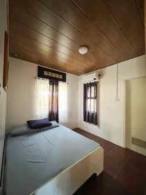 2 Bedroom w/ 100 Mbps Wi-Fi Cabin - Image 2