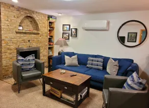 Live like a local in Laurelhurst—family friendly - Image 4
