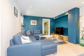 Modern Apartment with panorama wiew - Image 2