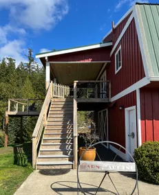 The Barn Apartment at Raspberry Ridge Farm - Image 5