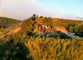 BLACK TI - Luxury Cabin, Poas Volcano - Image 3