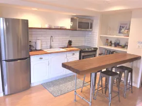 Green Lake 2BR Garden Apartment - Family Friendly - Image 3