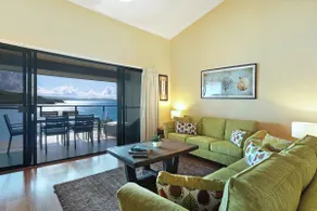 Shorelines Apartment 18 by HIHA - Image 5