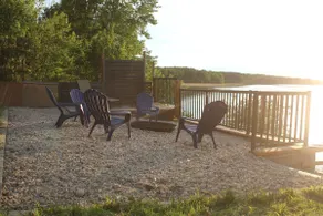 Modern Lake Front Getaway on Lake Isle! - Image 5