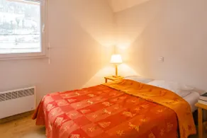Cozy apartment for 6 people near downtown | Hot tub - Image 5