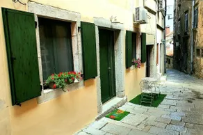 Cozy Studio Apartment LEPRIN in Labin Old Town - Image 2