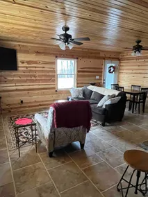 Ozarks Hideaway - Image 5