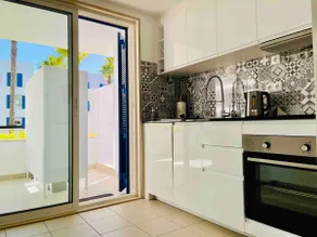 Angies Marina Apartment, includes 2 Free Passes for the Marina Pool - Image 5
