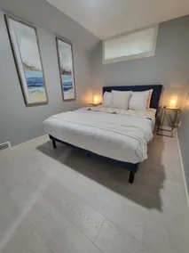 Cozy, 2 Bedrm Suite on Golf Course in Douglasdale - Image 4