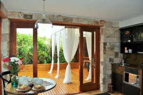 Seahorse Retreat - Image 3