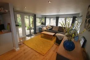 The Den in the Heart of Cornwall - Image 3
