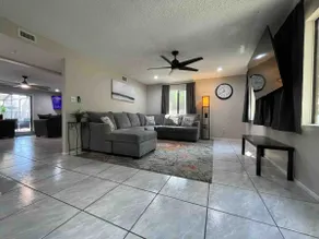 6BR/2.5BA Pool Home @ Busch Gardens/USF - Image 5
