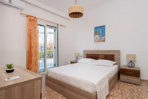 Downtown Apartment - Image 5