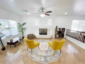 Cozy 4 Bedroom Home w/ Heated Pool in Las Vegas - Image 2