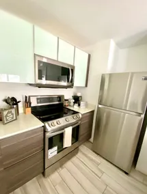 NEWT405NEW - 2bed/2bath - with parking - Image 2