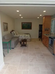 Seaside Bungalow - Image 4