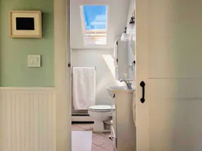 Mermaid House - Image 5