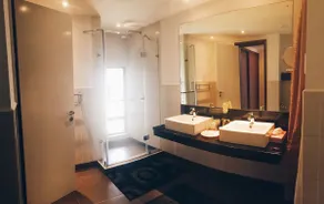 Tranquil Villa at Great Rift Valley Lodge - Image 3