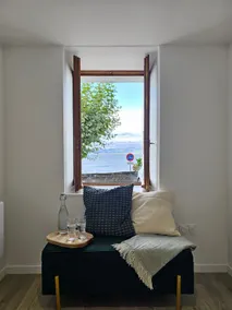 Lakefront/beach/lake view/Leman/lake Geneva/Paddleboarding - Image 4