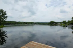 Clark Lakefront Cottage - Image 5