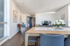 LARGE 3 BEDROOM QV APARTMENT IN BEST CBD LOCATION - Image 3