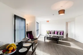 Abodebed 6 Oval View Premium 2 bed Hemel Hempstead - Image 3