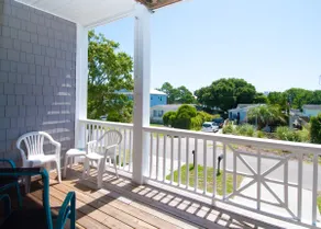 Relax in our Pleasure Island Duplex - Image 3